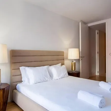 Crucifixo Deluxe Apartment